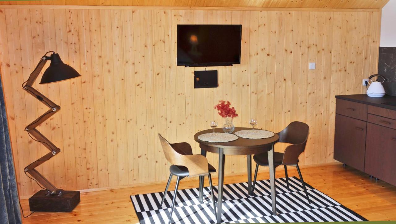 Dzikie Lisko - Apartament Z Klimatyzacja Lesko Exterior foto